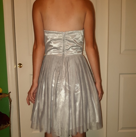 Homecoming Dress - Picture 3 of 4